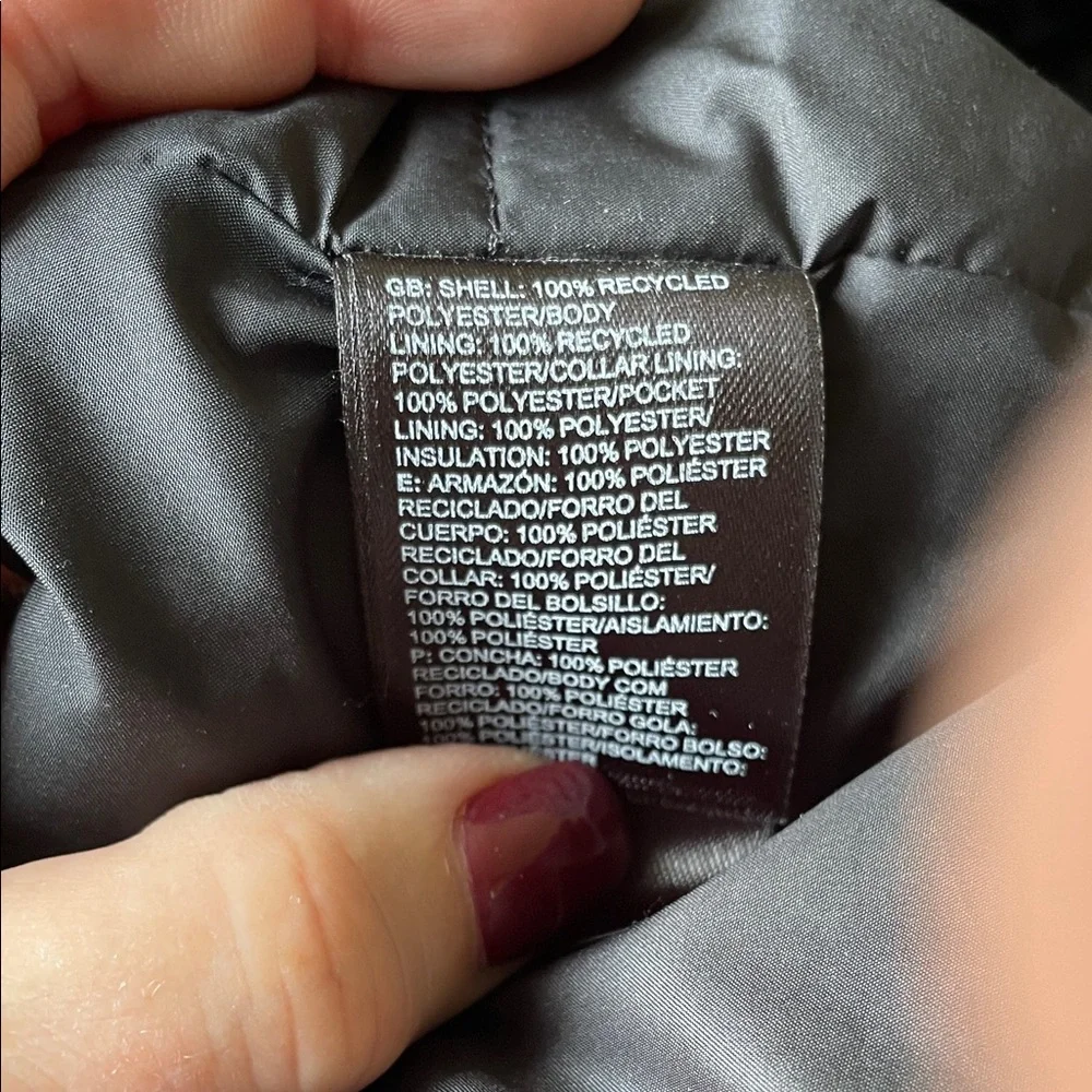 The North Face Black Quilted Jacket - Picture 4 of 4